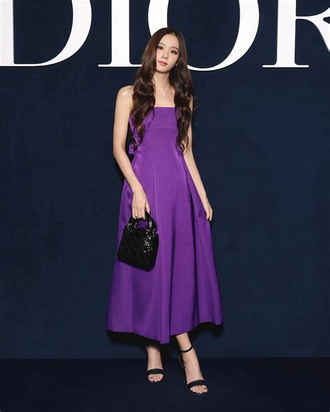 blackpink jisoo dior dress.